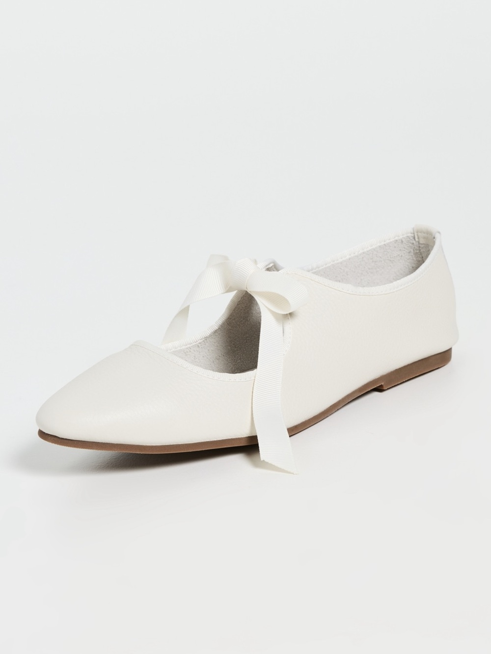 INTENTIONALLY BLANK White Pointed Ribbon Tie Flats